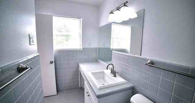 2119 Flamingo Dr - Photo 4 of 25