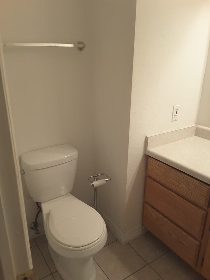 1727 Nw #1727 - Photo 5 of 45