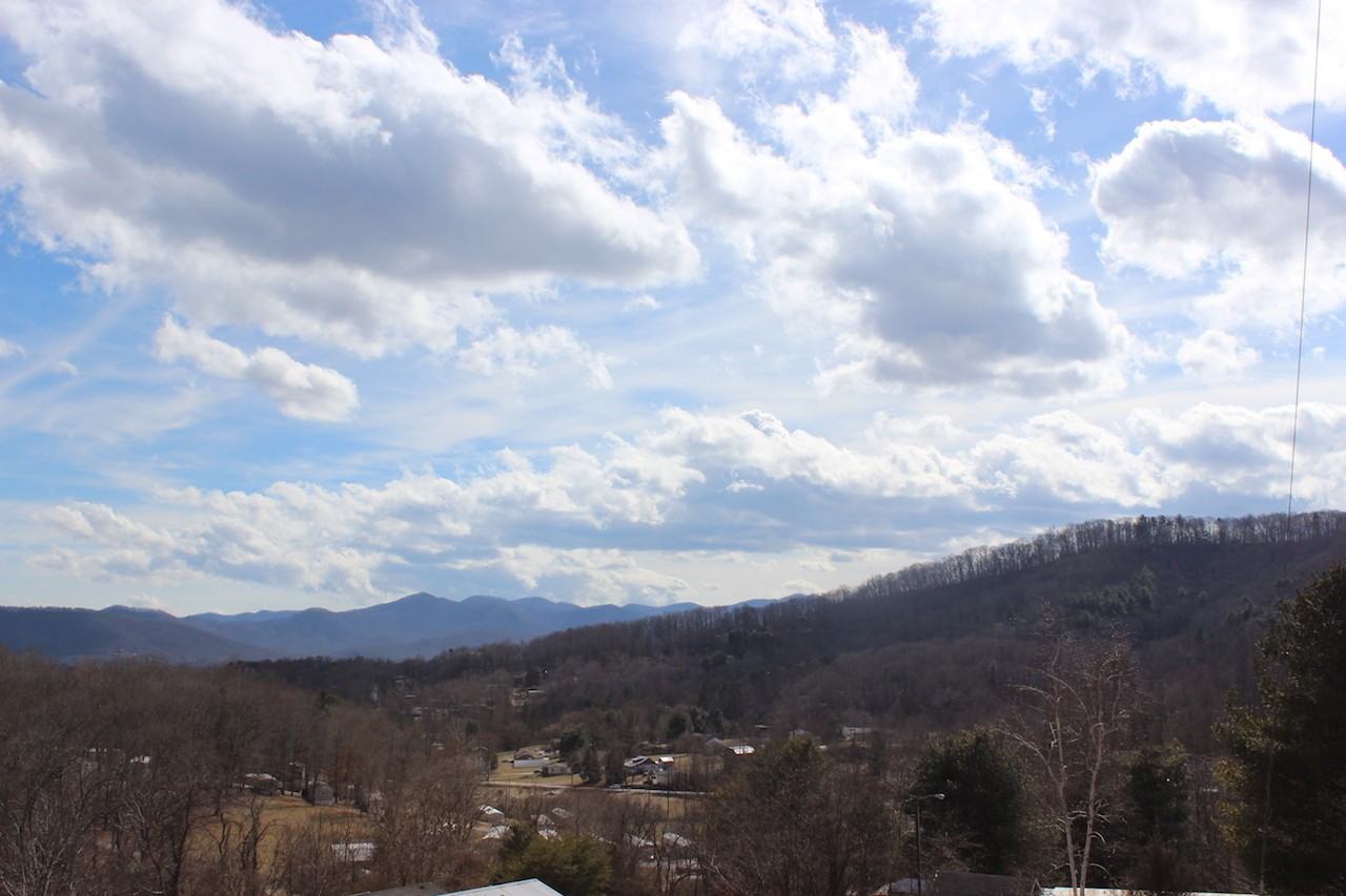 52 Windy Hill Rd #1 - Photo 3 of 24