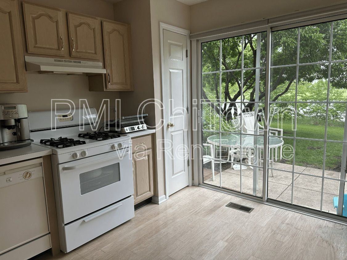 232 Hawk Ct - Photo 6 of 14