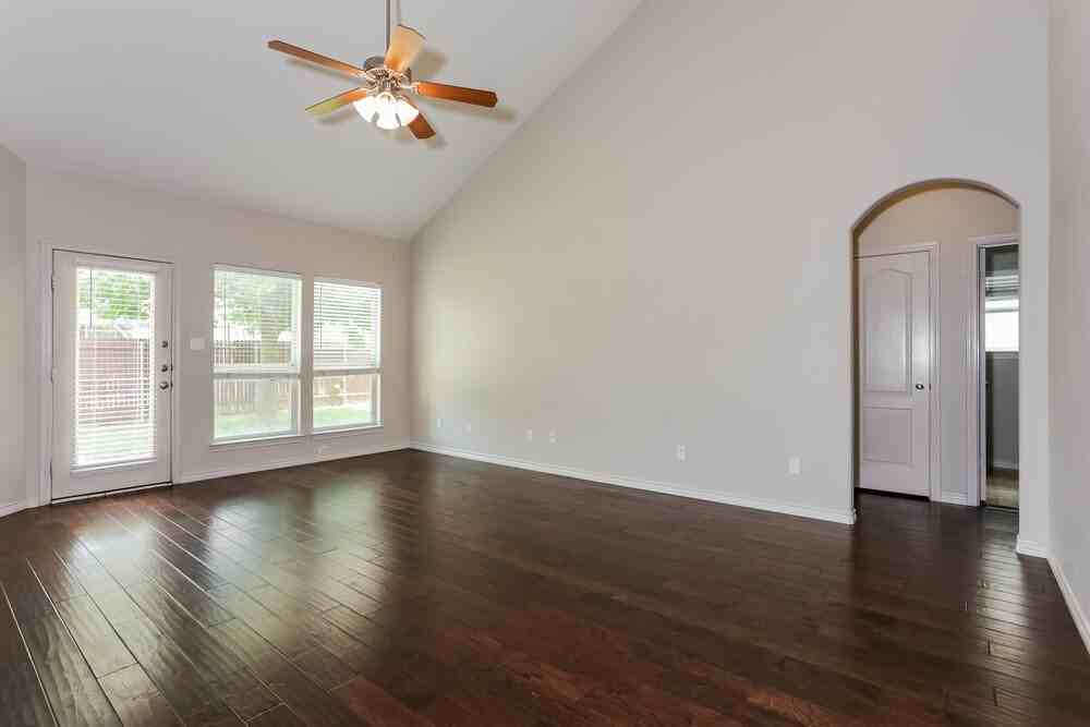 4309 Twinleaf Dr - Photo 5 of 17