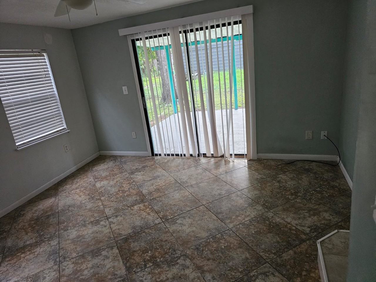 611 Nevada St - Photo 2 of 11