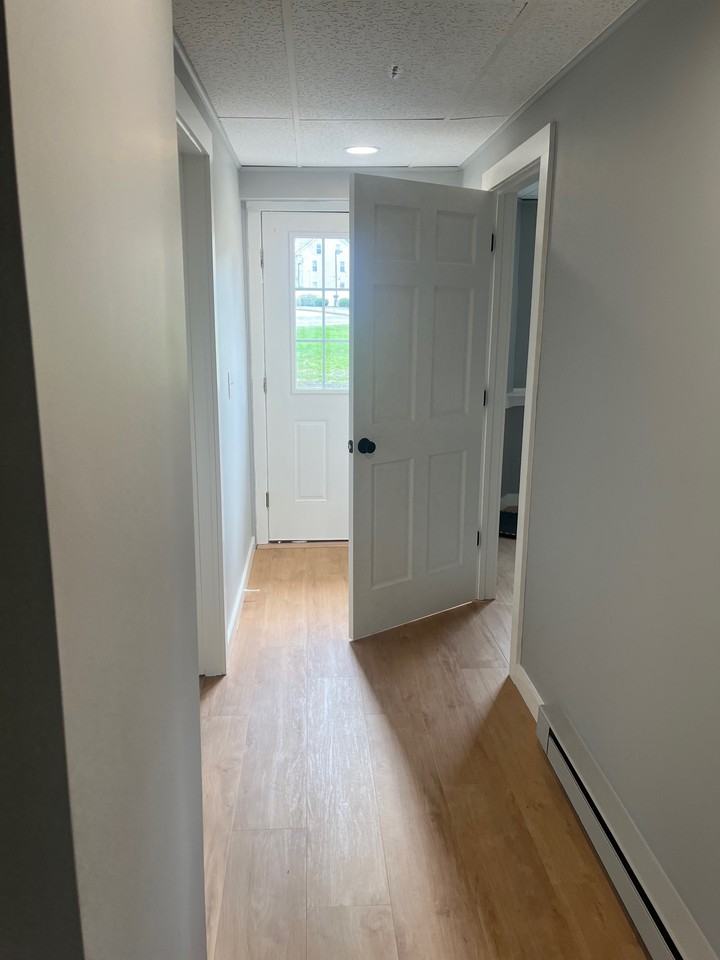19 Circle St #1 - Photo 7 of 11