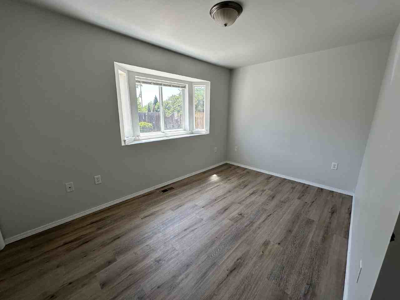 1205 N. Hartman - 102 B - Photo 4 of 24