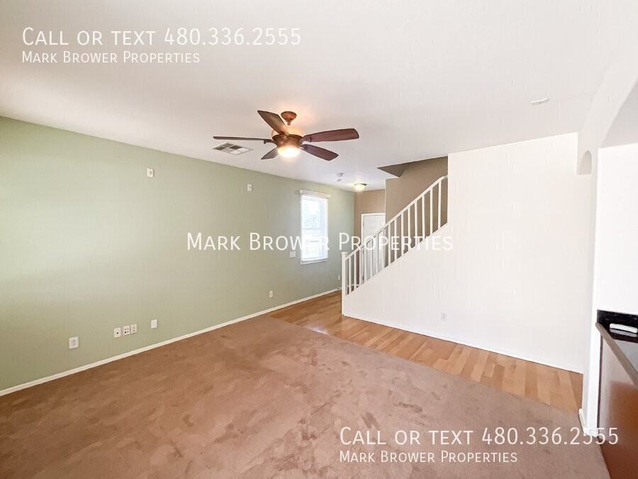 2150 E Sunland Ave - Photo 3 of 34