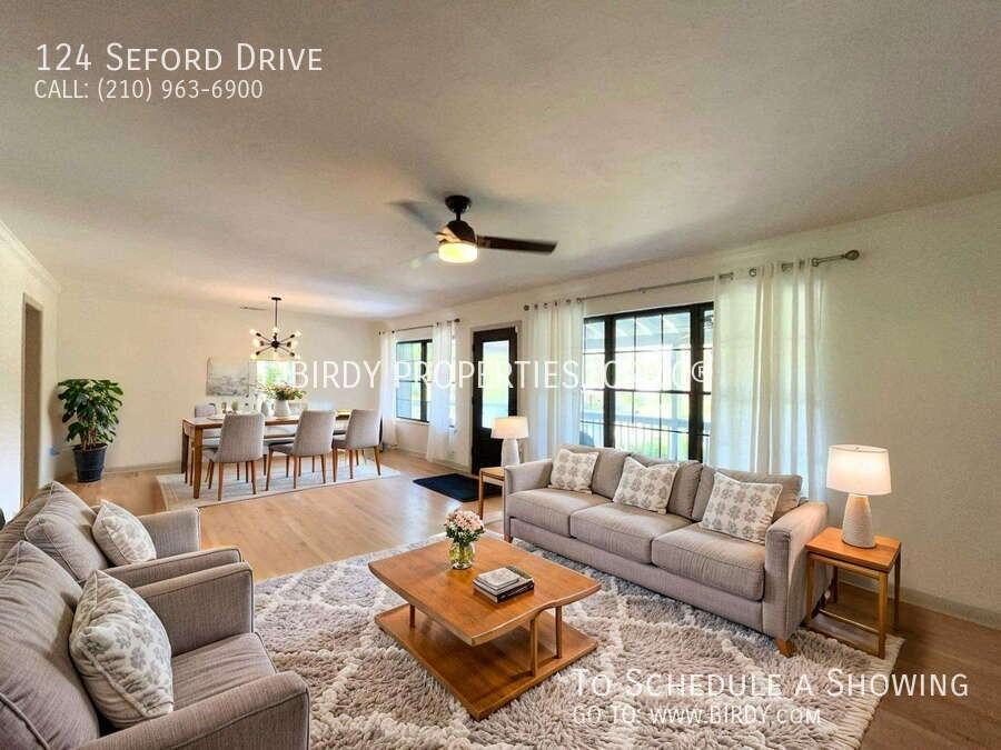 124 Seford Dr - Photo 3 of 50