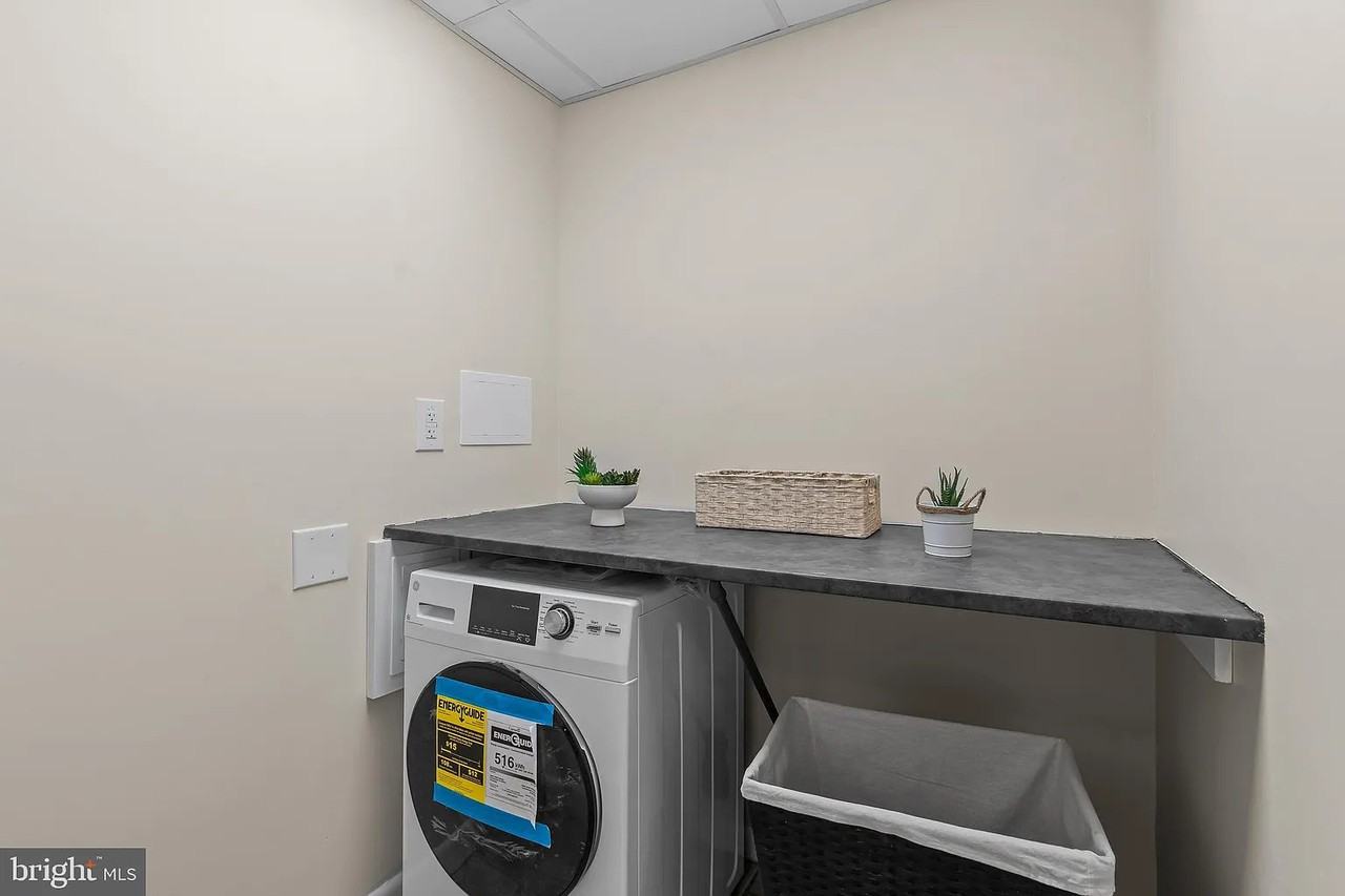 121 Carnival Dr #121 - Photo 7 of 14