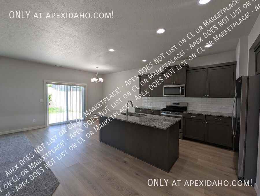 2317 E Danzee Dr - Photo 2 of 24