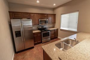 featured image of 1413 Paris Rd