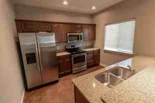 1413 Paris Rd - Photo 1 of 1