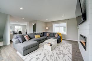 4716 Grove St #106 - Photo 1 of 1