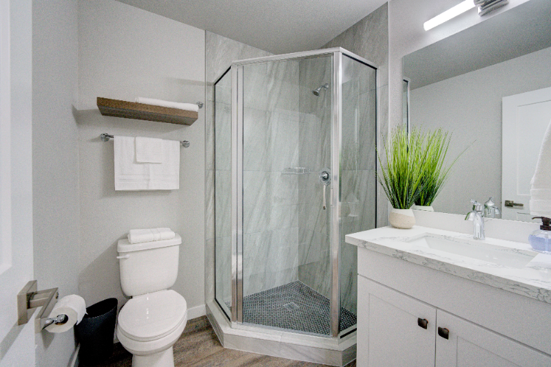 4716 Grove St #106 - Photo 6 of 20