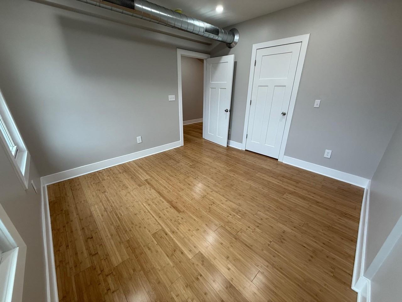 HOBART- WENDOVER APARTMENTS - 178 - Photo 3 of 13