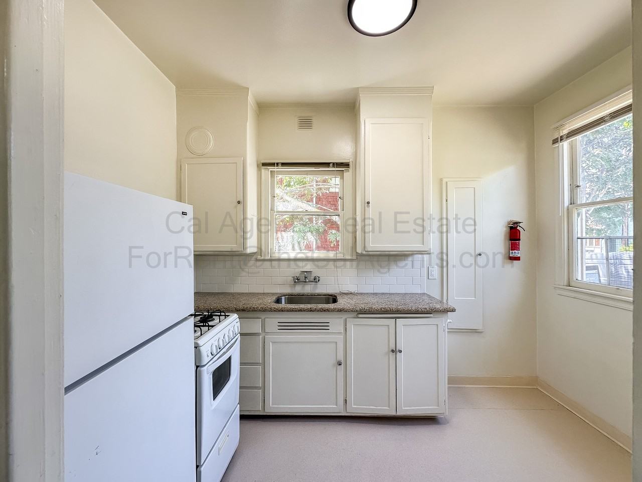 2708 Haste St - Photo 3 of 7