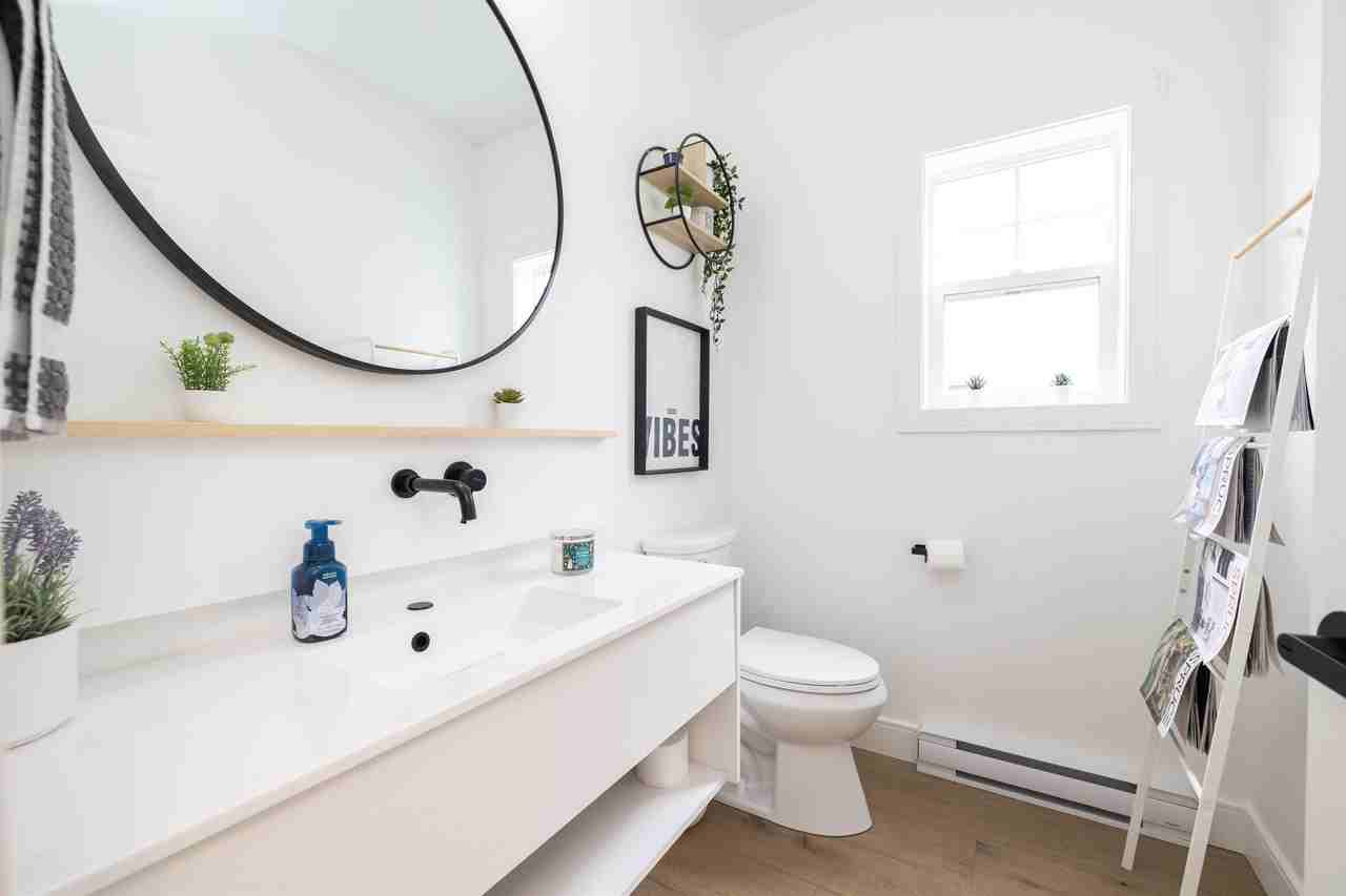 1182 Colville Rd #1 - Photo 7 of 10