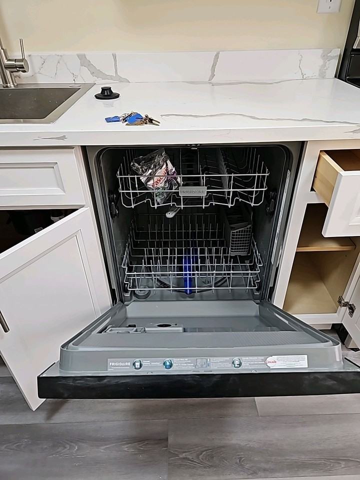 200 Montecito Avenue - Photo 5 of 17