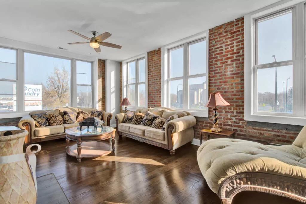 7400 South Stony Island Avenue - Photo 6 of 12