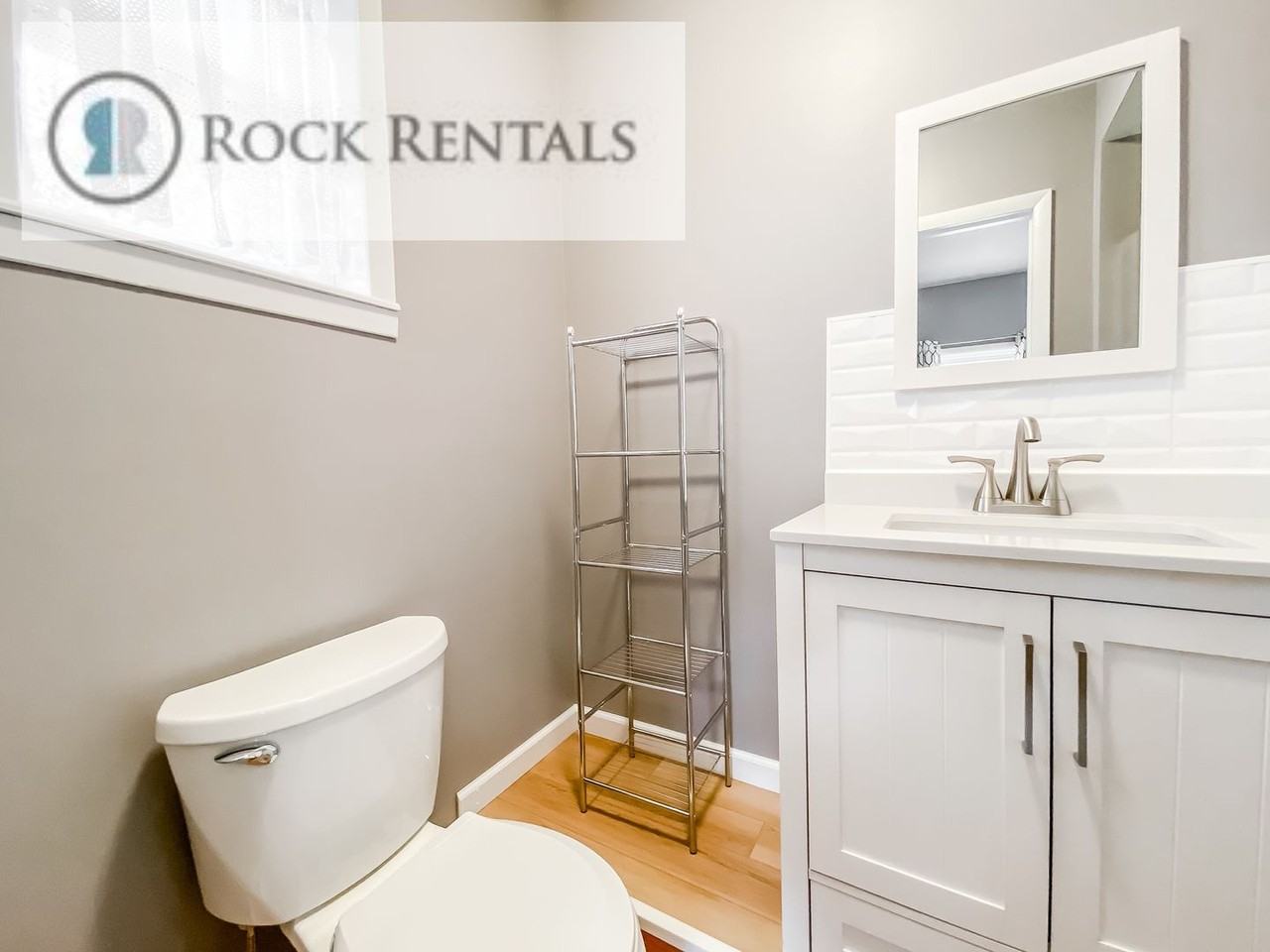 1304 N Van Buren St - Photo 6 of 12