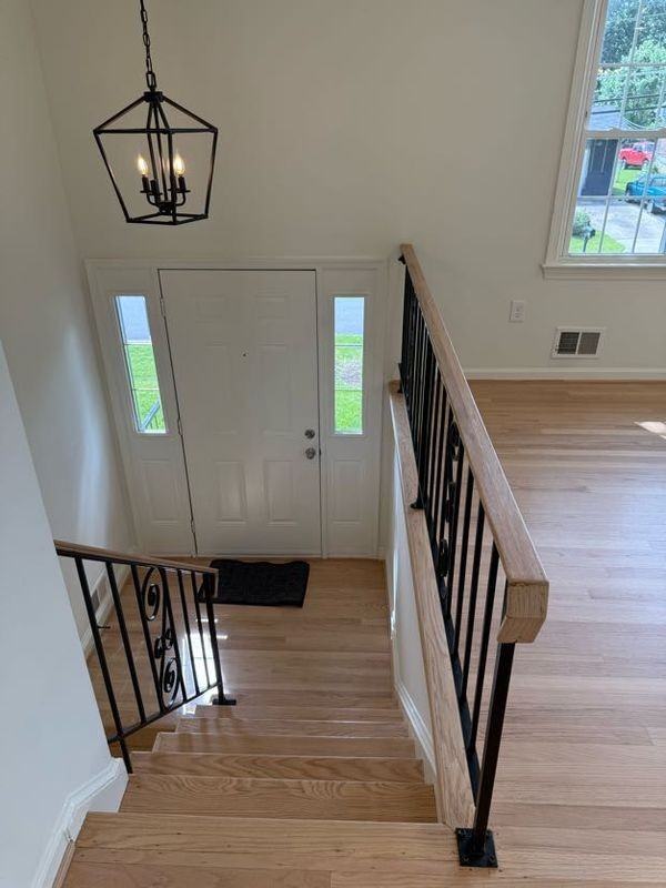 9706 Glen Way - Photo 2 of 20