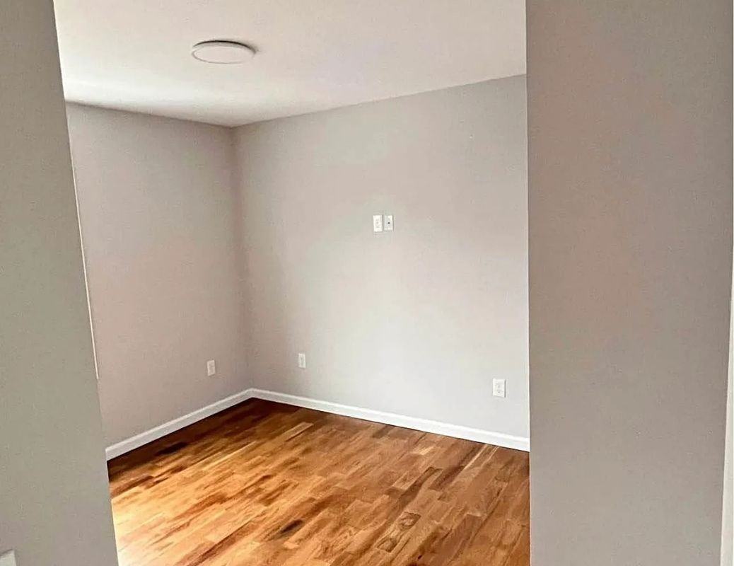 564 Norman St ##2 - Photo 3 of 11