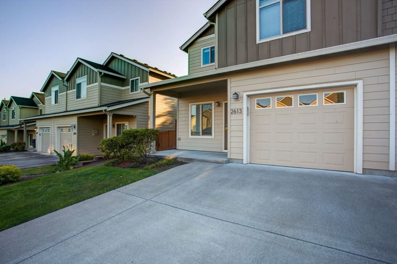 Camas Magnolia - Photo 2 of 35