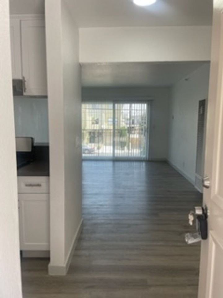 12020 Grevillea Ave #04 - Photo 2 of 27