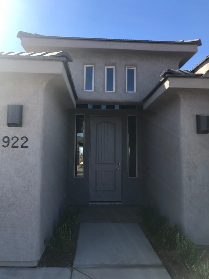 922 E 3950 S - Photo 2 of 26