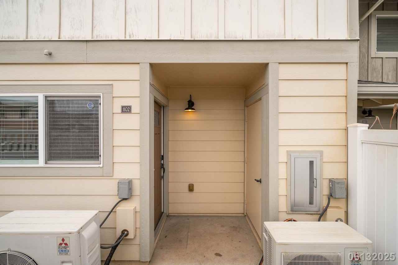1020 Kakala St #1102 - Photo 6 of 26