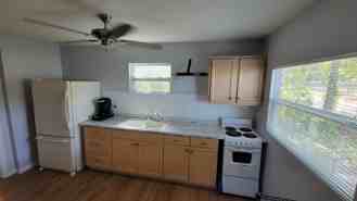 318 W Hilda St - Photo 1 of 1