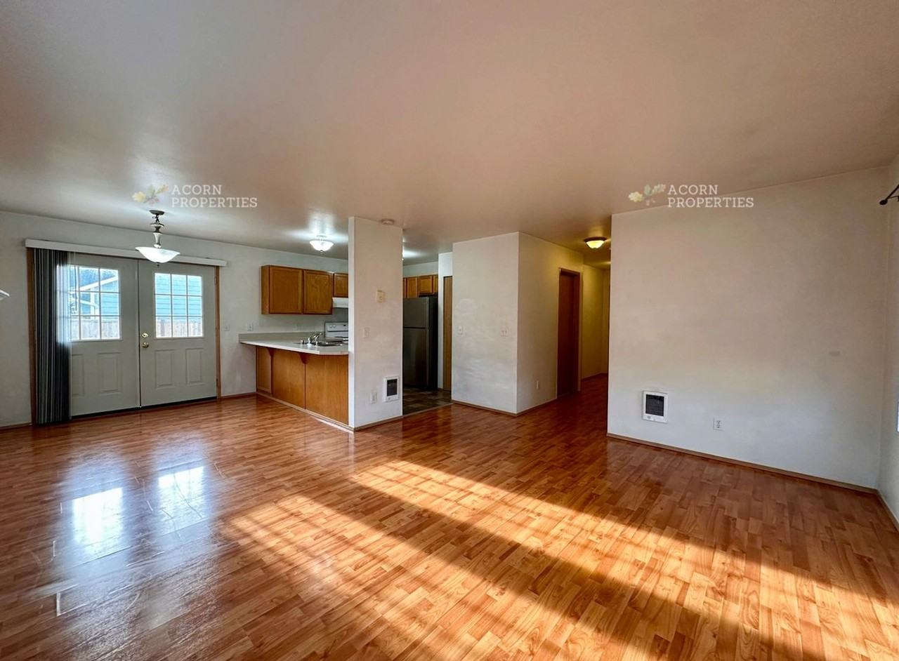 402 Nw Meadow Ct - Photo 6 of 27