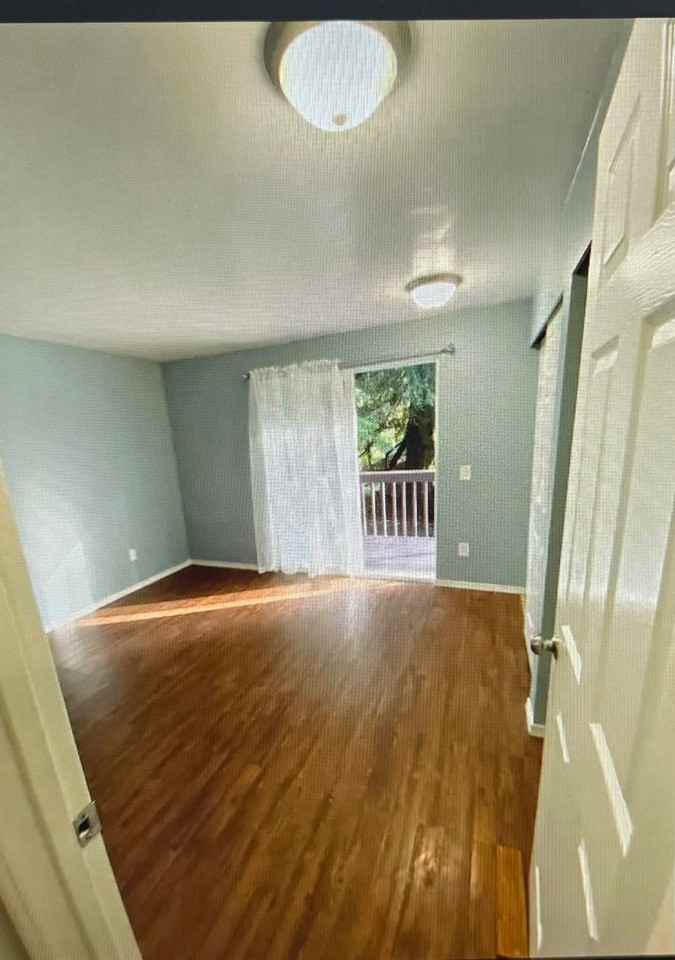88 Honeycomb Ln - Photo 2 of 20