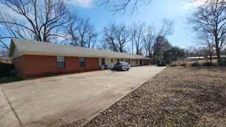 600 East 8th St. 1-4 - Photo 1 of 1