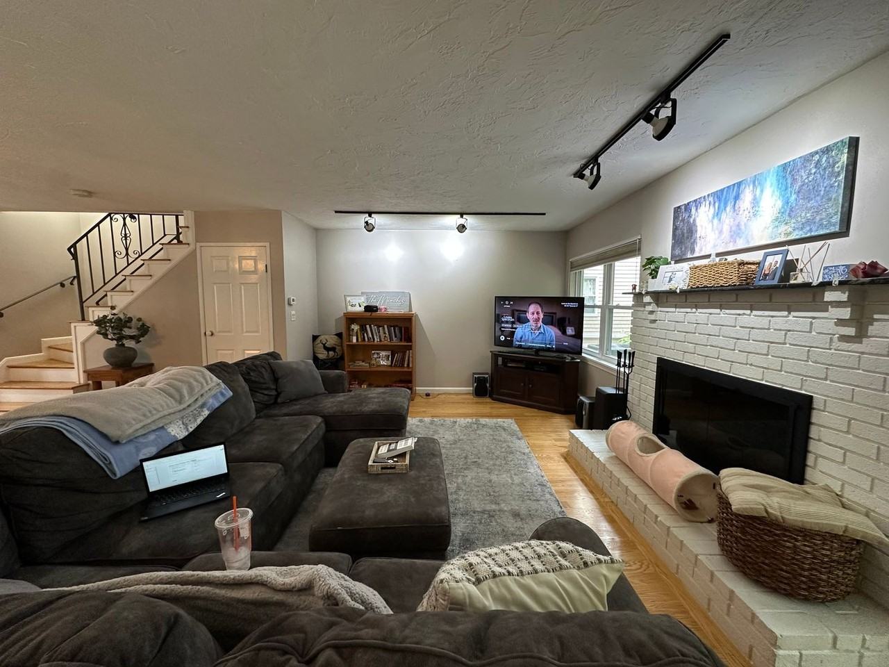 2249 Commonwealth Avenue - Photo 5 of 17