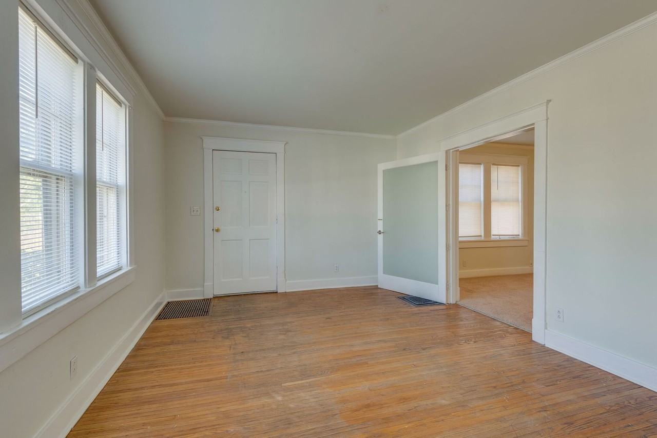 2512 Natchez Trce - Photo 6 of 25