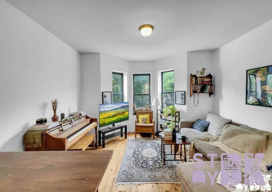 493 Prospect Place - Photo 2 of 8