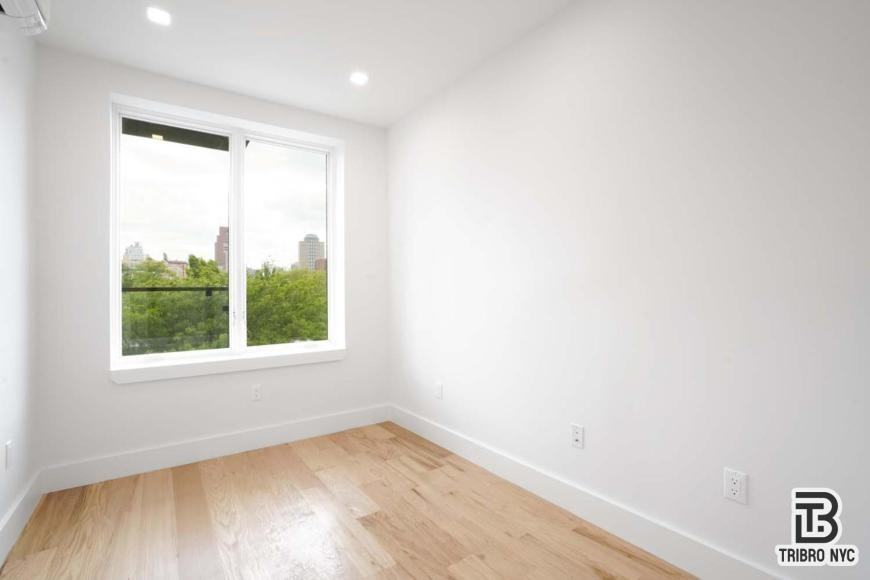 13 N Elliott Pl - Photo 2 of 10