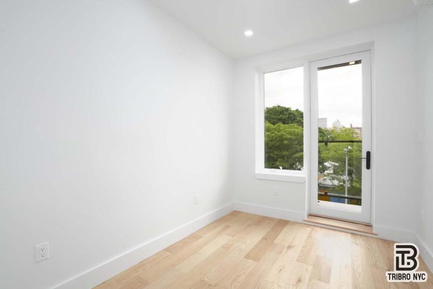 13 N Elliott Pl - Photo 3 of 10
