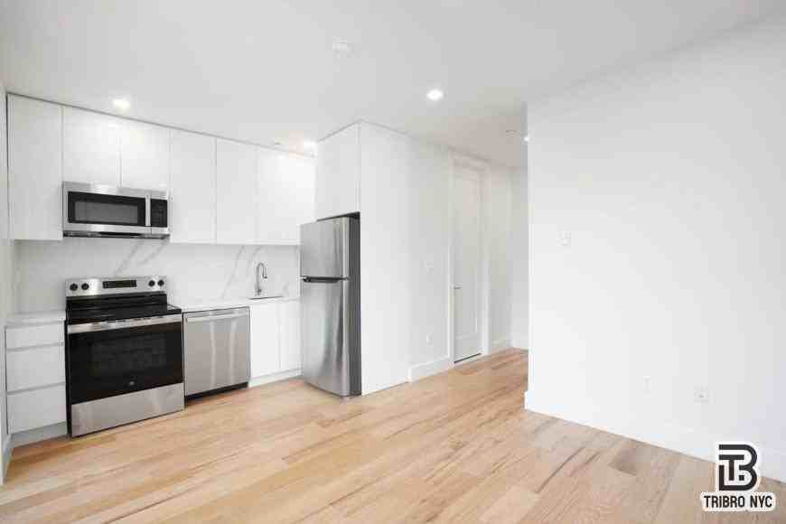 13 N Elliott Pl - Photo 7 of 10
