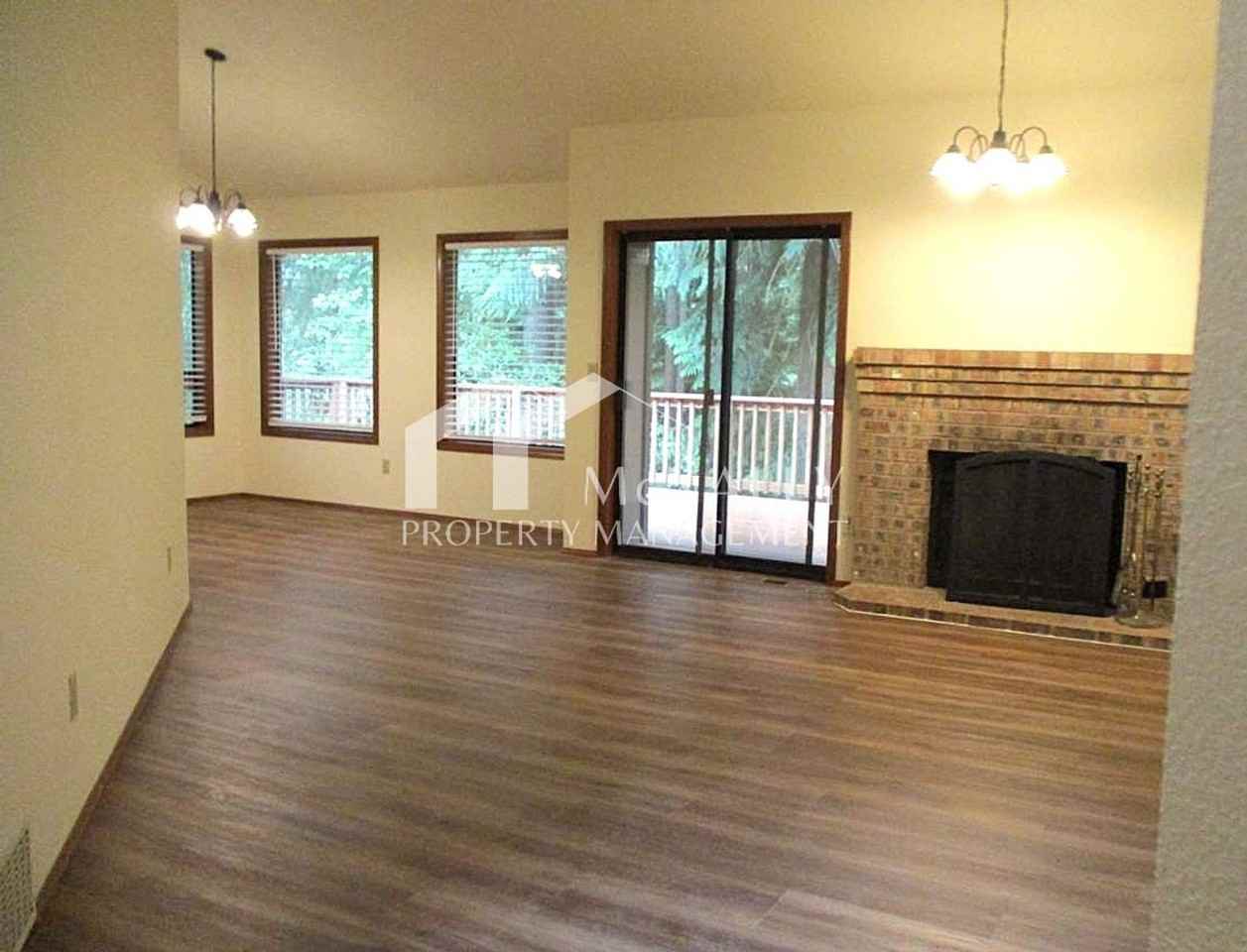 4118 35th Ave - Photo 2 of 27