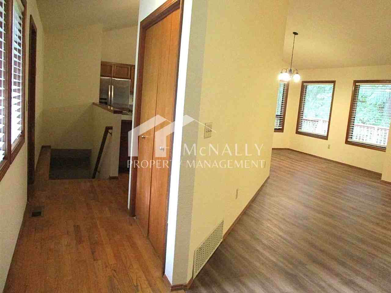 4118 35th Ave - Photo 3 of 27