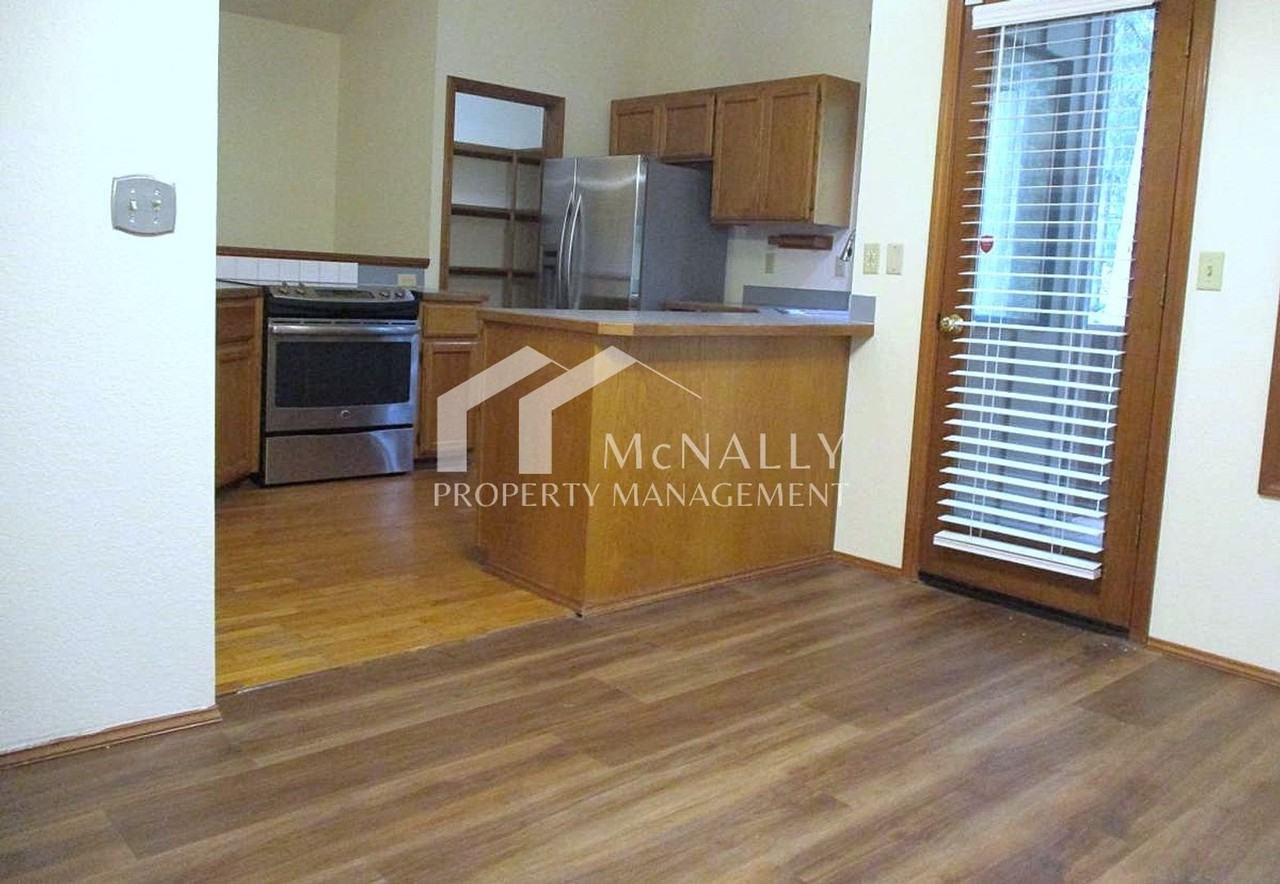 4118 35th Ave - Photo 5 of 27