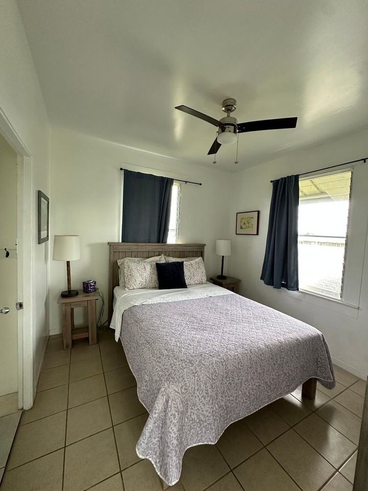 1774 Kilauea Ave - Photo 7 of 9