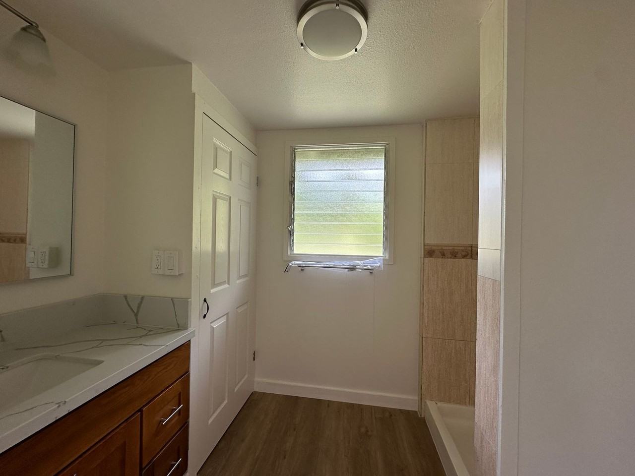 1770 Kilauea Ave - Photo 7 of 15