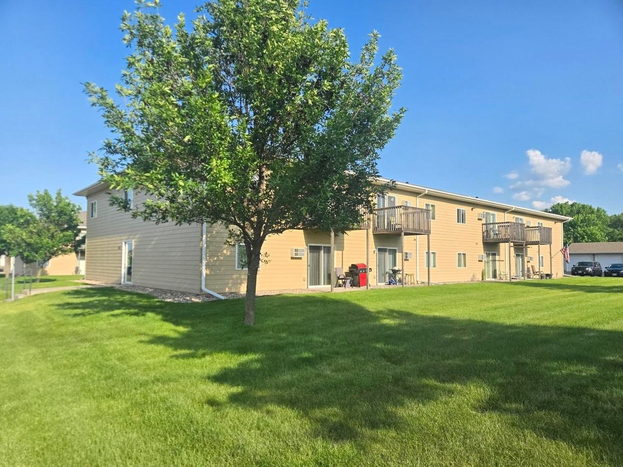 Timberline Apartments 2 - Photo 2 of 5