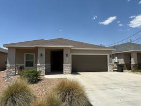 1006 W Mckay St - Photo 1 of 1