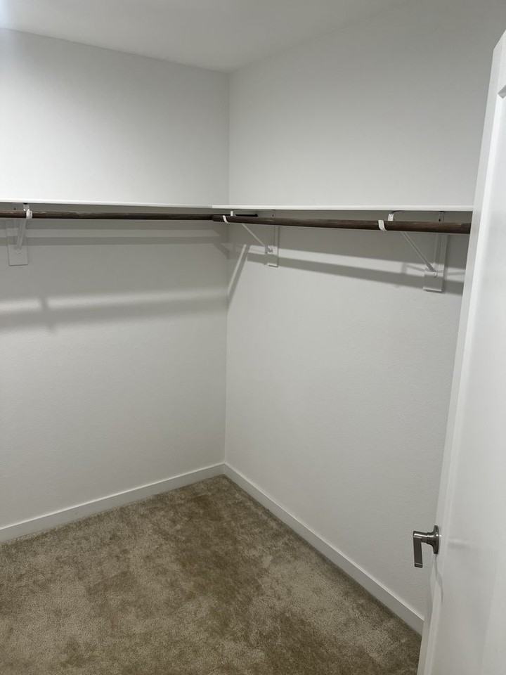 3219 Bertonico Avenue - Photo 4 of 50