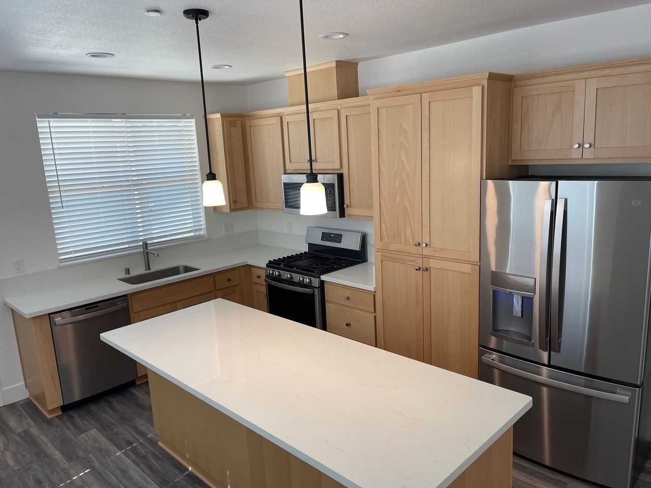 2204 Tapia Way - Photo 3 of 15