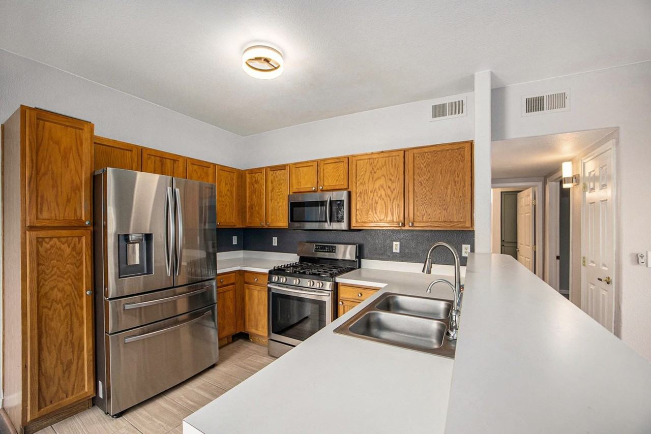 9961 E Idaho Cir #104 - Photo 5 of 22