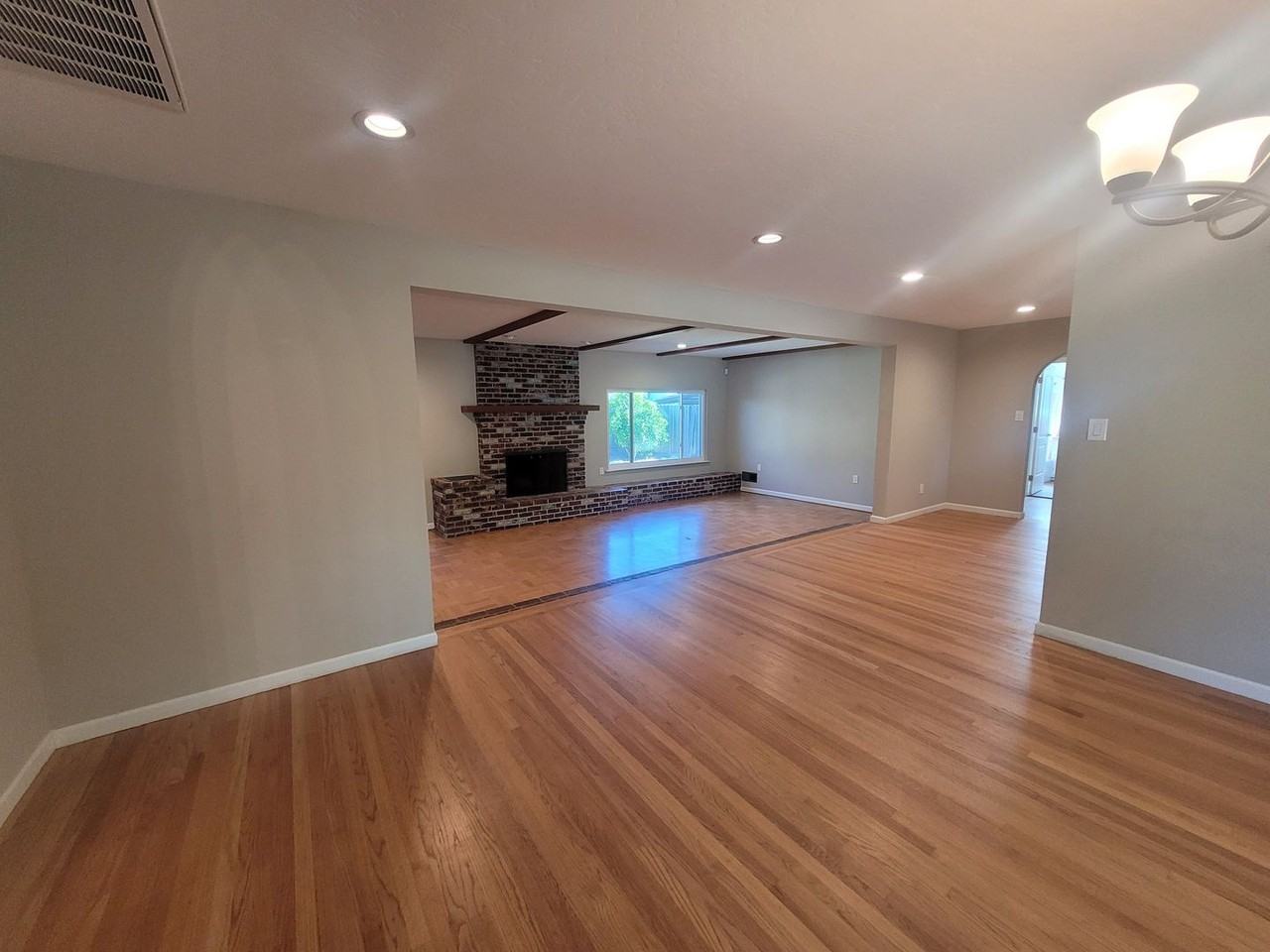 4917 Andrew Cir - Photo 5 of 16