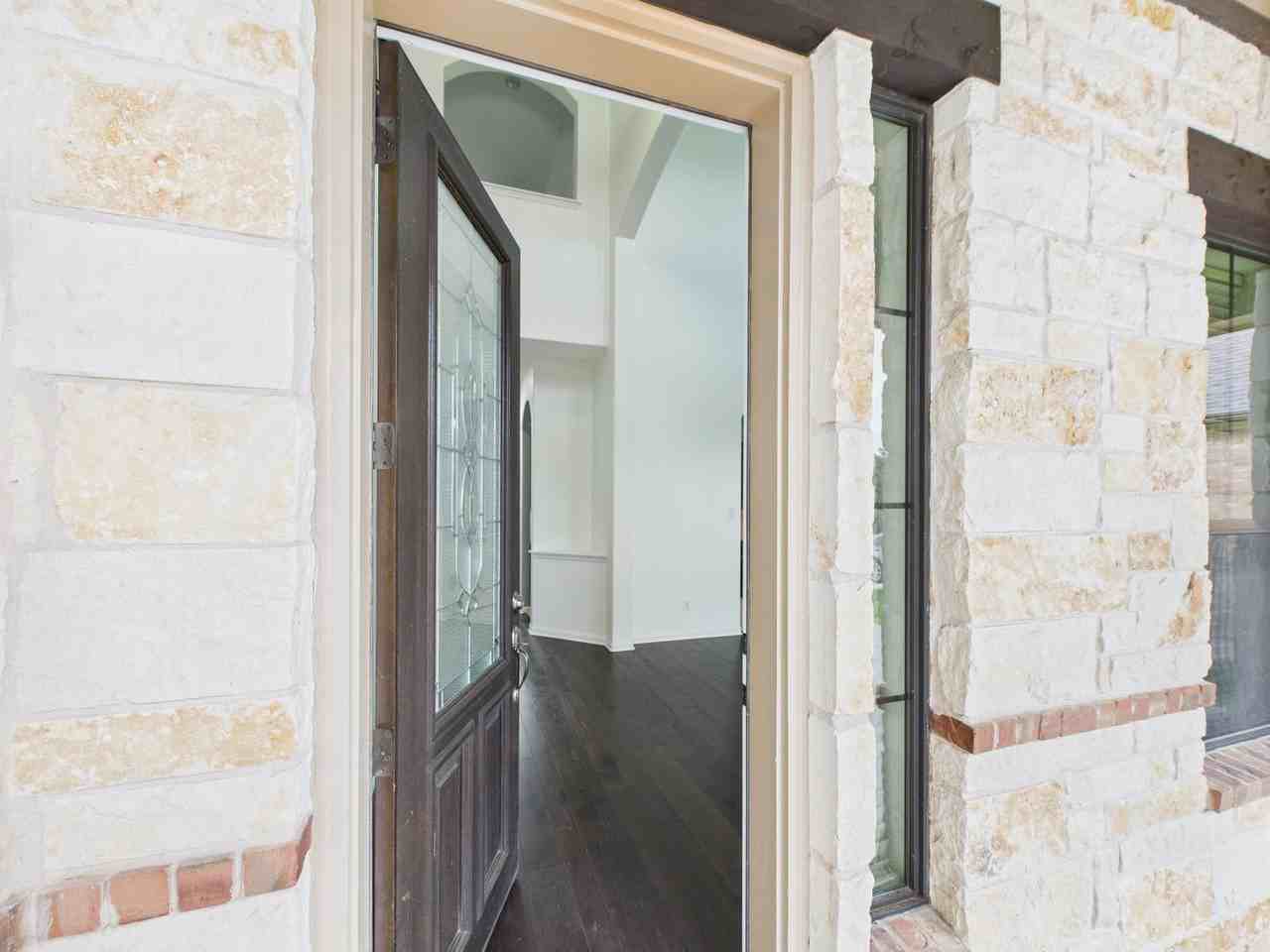 521 Cascada Ln - Photo 3 of 50